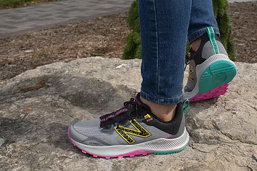 Girls Athletic Shoes Image