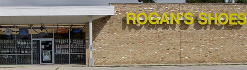 Rogans Shoes Manitowoc Shoe Store Building Picture